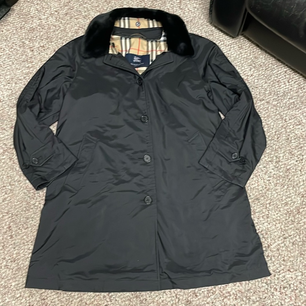 Burberry wear 2 ways - winterized wool camel hair insert and waterproof outer